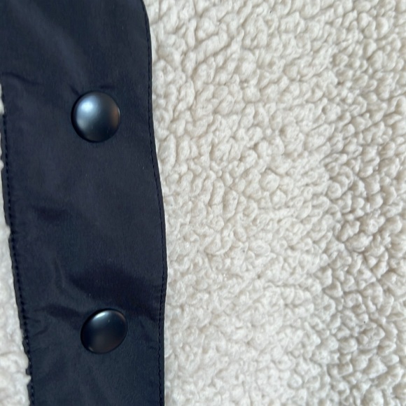 LOU & GREY Pullover Cream and Black Sherpa 1/4 Snap Pullover Jacket | L - Picture 5 of 8